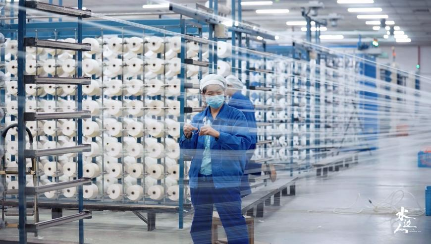我独自升级男主极限救场,2025年管家婆的马资料,经济性执行方案剖析_经典版V11.94