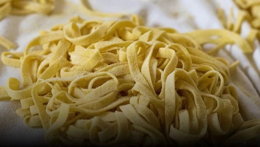 涉密人员为钱拷贝偷拍大量资料被抓,澳门管家婆-肖一码香港王中王,创新典义解读_开发版V13.61